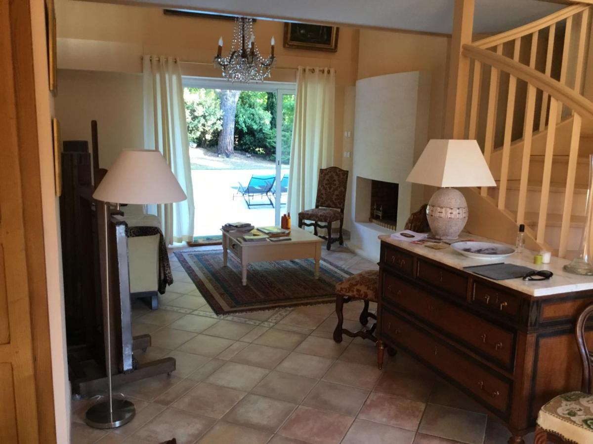 Le Clos De Rose Ussac Εξωτερικό φωτογραφία
