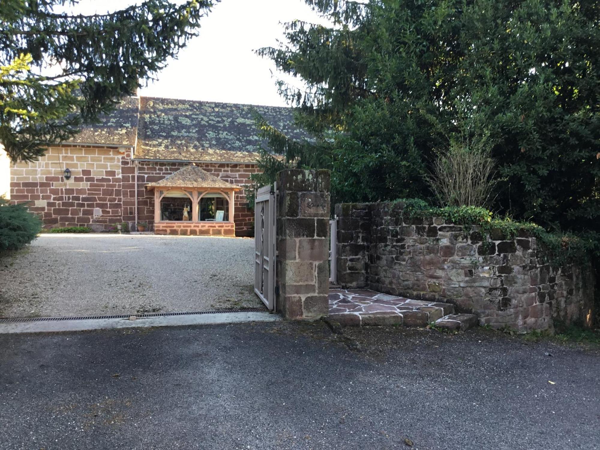 Le Clos De Rose Ussac Εξωτερικό φωτογραφία