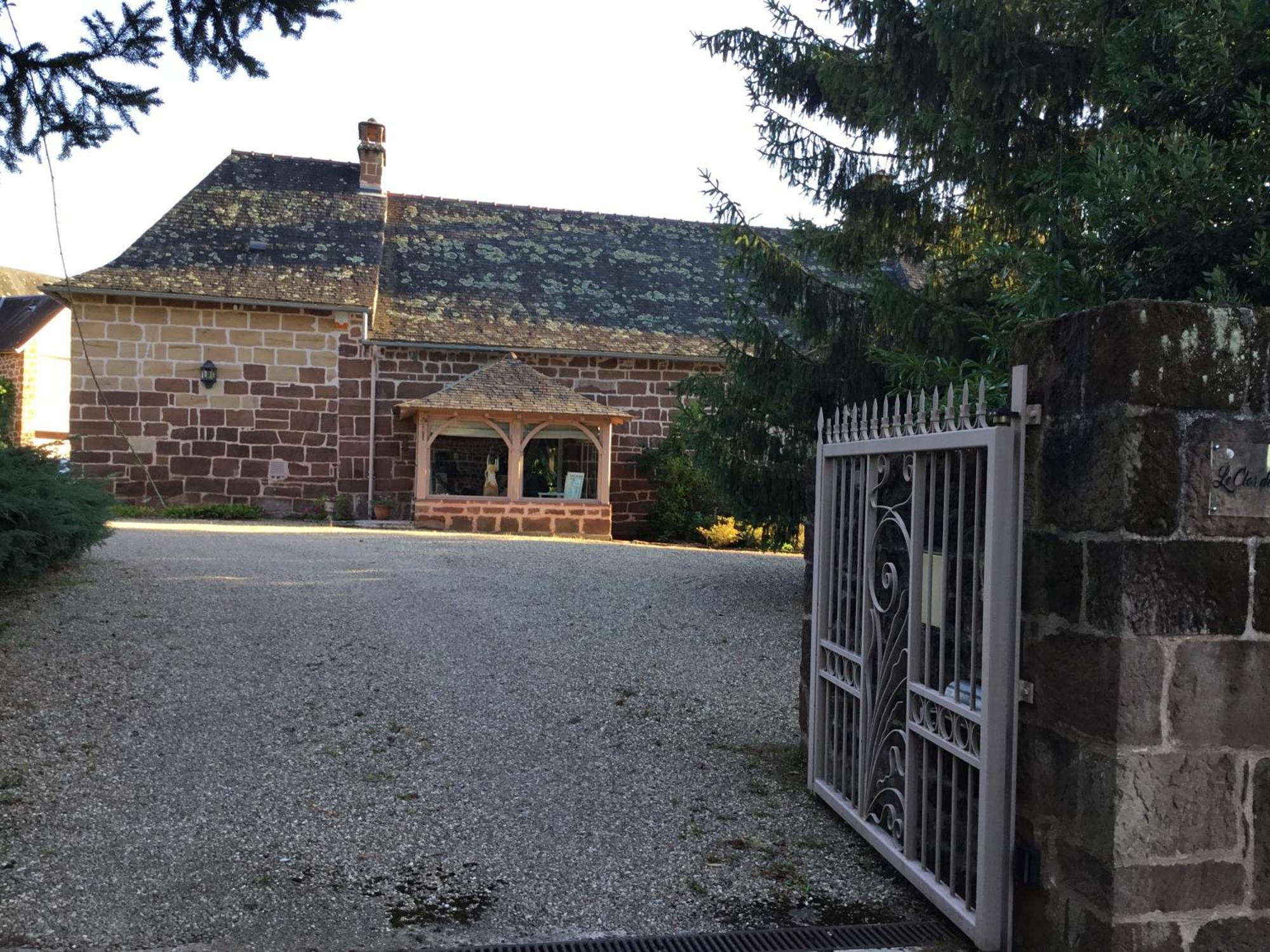 Le Clos De Rose Ussac Εξωτερικό φωτογραφία