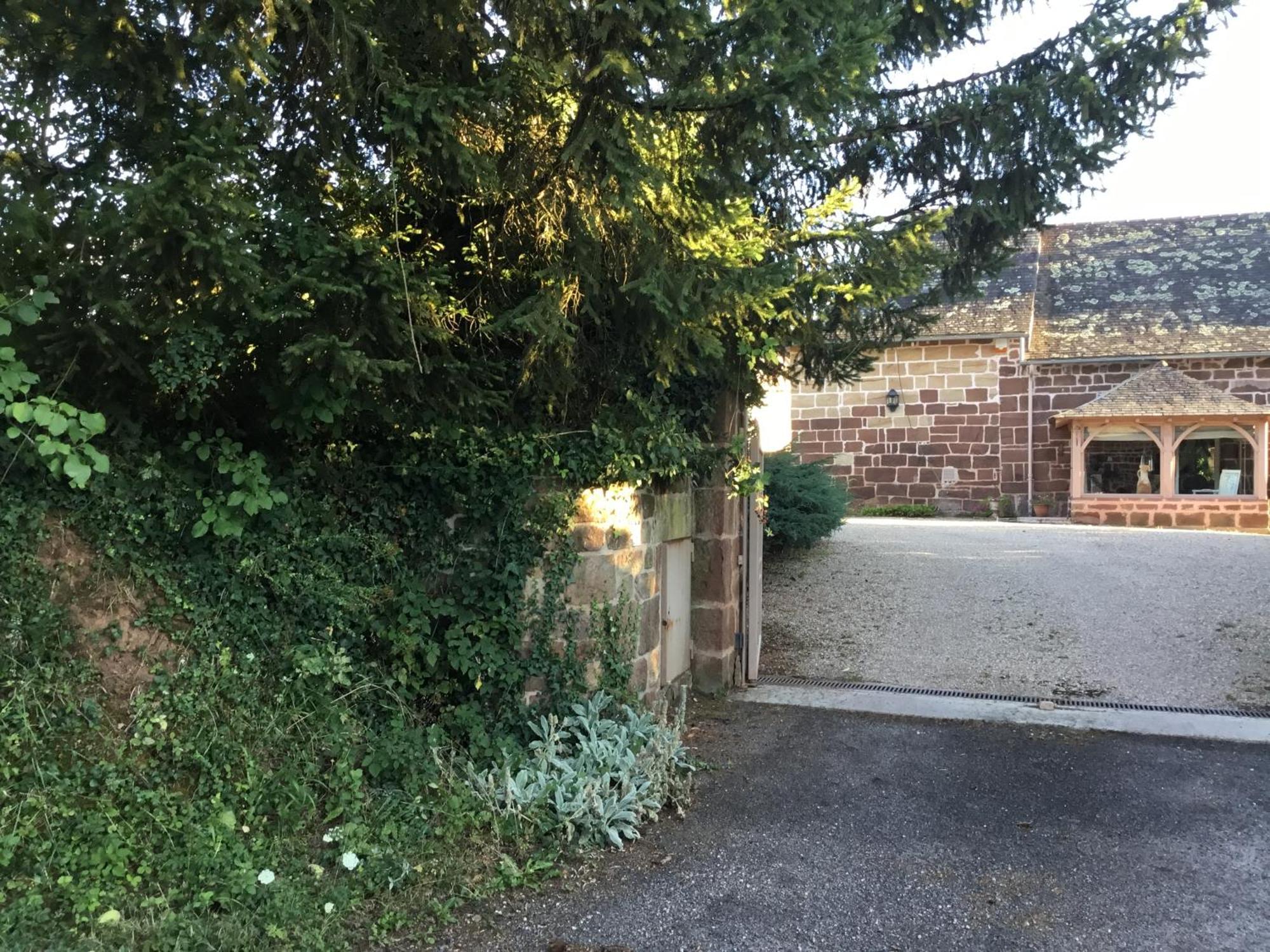 Le Clos De Rose Ussac Εξωτερικό φωτογραφία